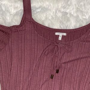 Detailed long sleeve